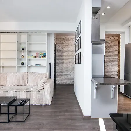 Apartment Nad Jeziorem - Pasaz Portowy *