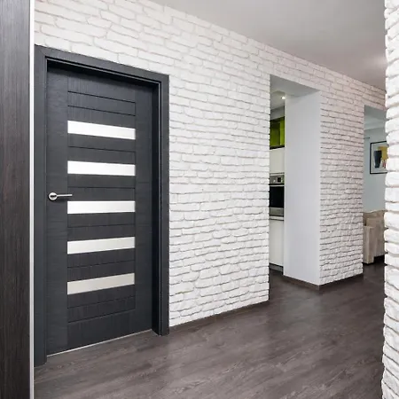 Nad Jeziorem - Pasaz Portowy Apartment *